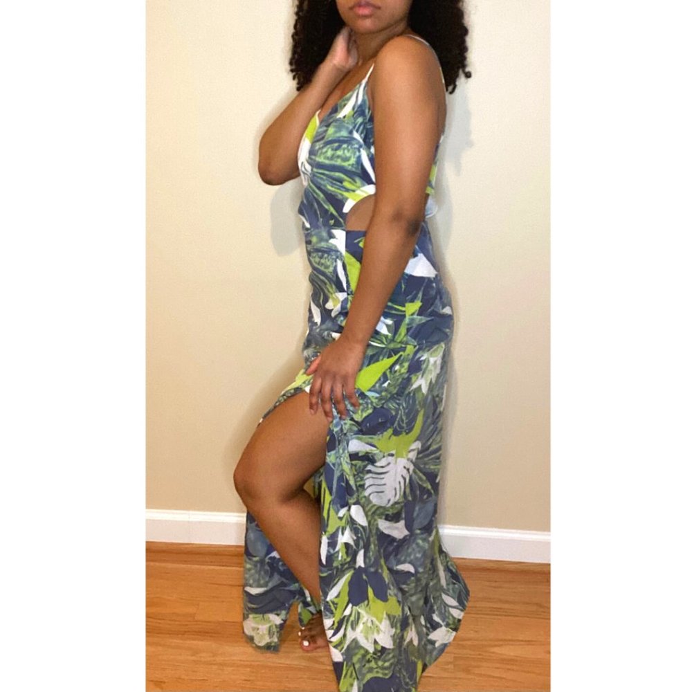 Floor Length, Multi-Colored, Split Dress! - image 2